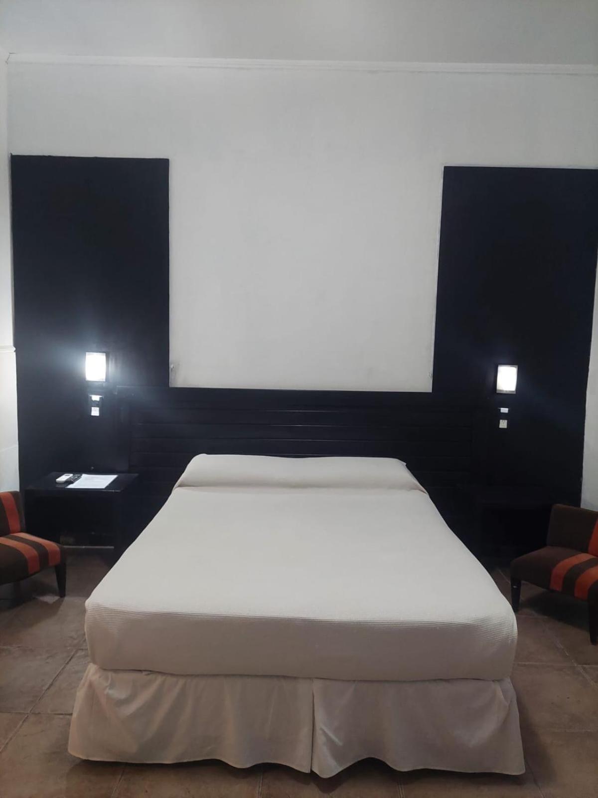 Samsara Hotel サルタ エクステリア 写真